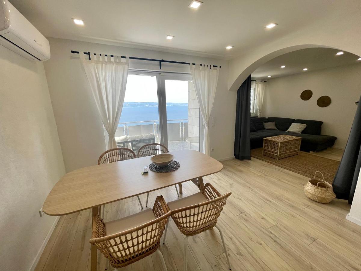 Lambda Holiday Apartments イェセニツェ エクステリア 写真
